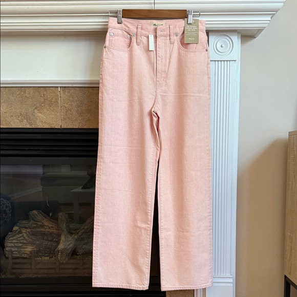 Madewell Denim - Madewell Classic Straight-Leg Jeans in Blush Pink